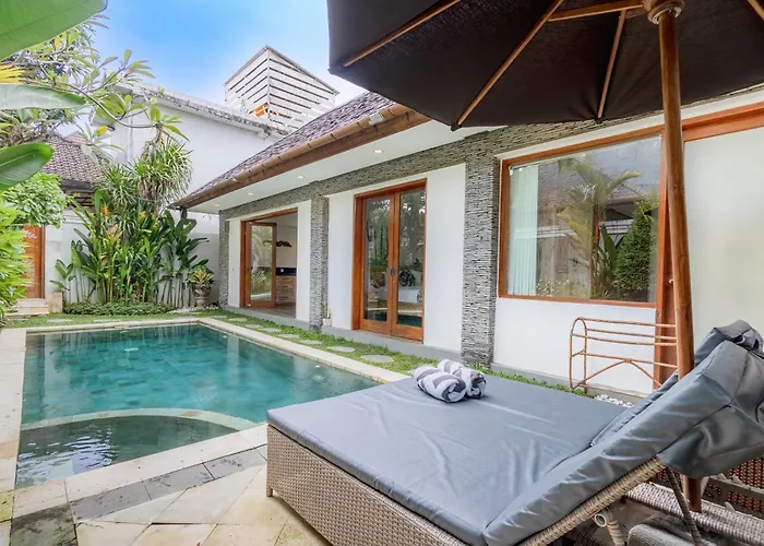 Two Lizards Villa *