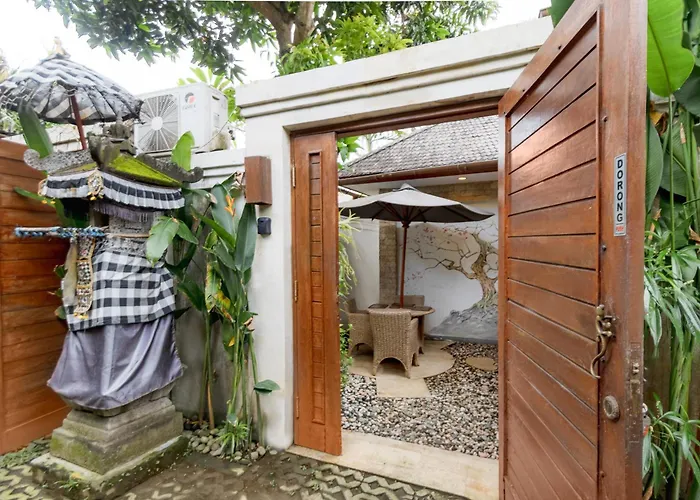 Two Lizards Villa