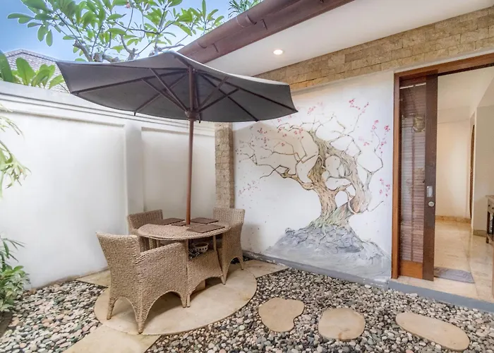 Two Lizards Villa